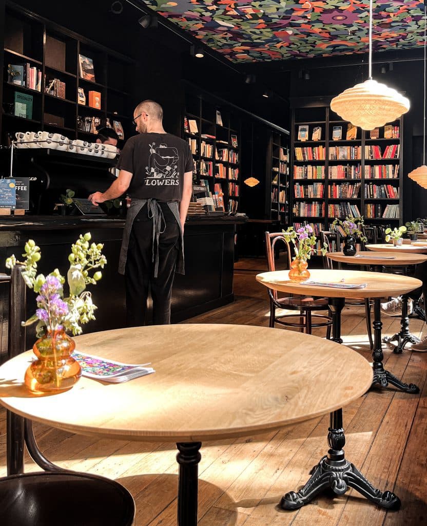 Koffiestation Books and Coffee